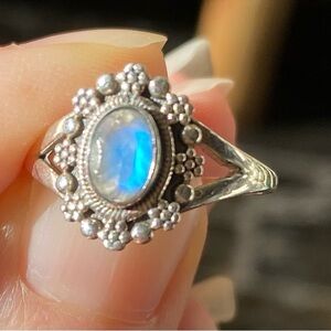 Elegant Silver and Blue Women's Ring